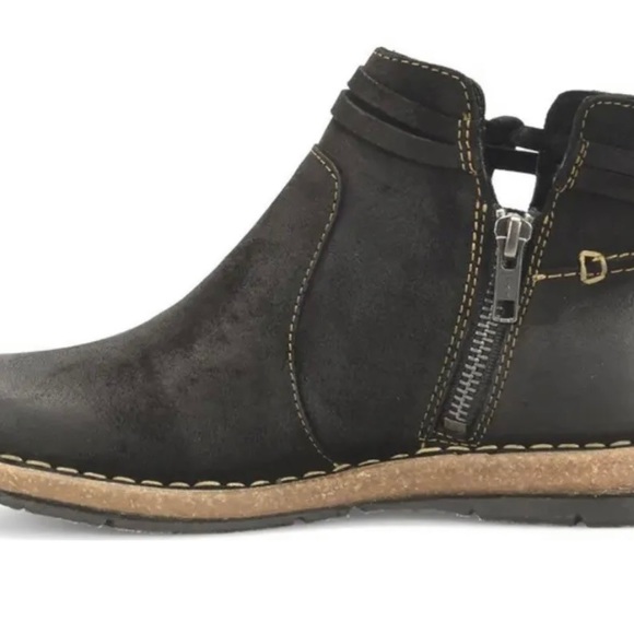 Born Women's Wynter Comfort Bootie Women's Shoes, black, Size 6.0 36.6 MSRP $140 - Picture 2 of 7